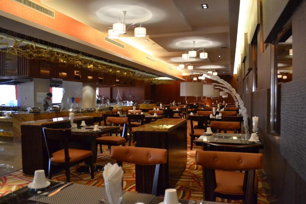 Wuhan Tianchimel Hotel Екстериор снимка