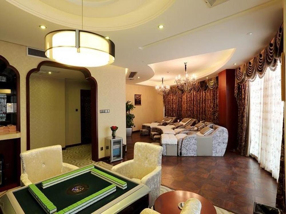Wuhan Tianchimel Hotel Екстериор снимка