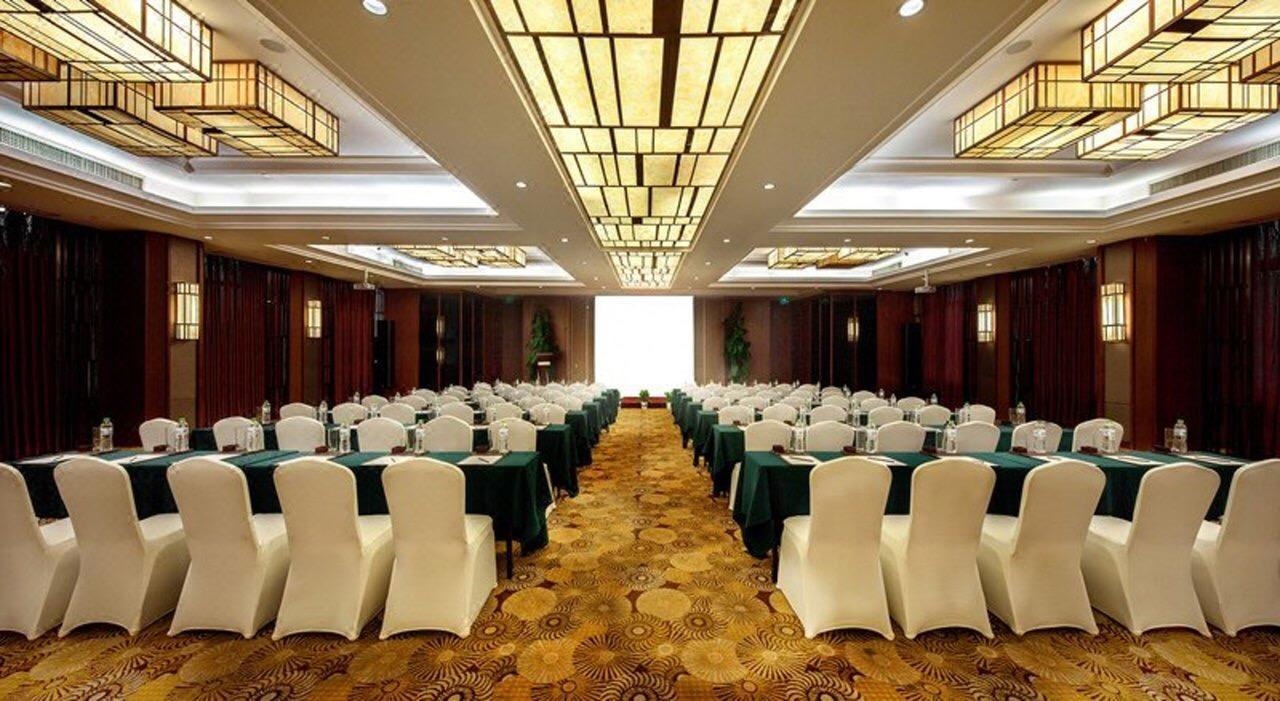 Wuhan Tianchimel Hotel Екстериор снимка