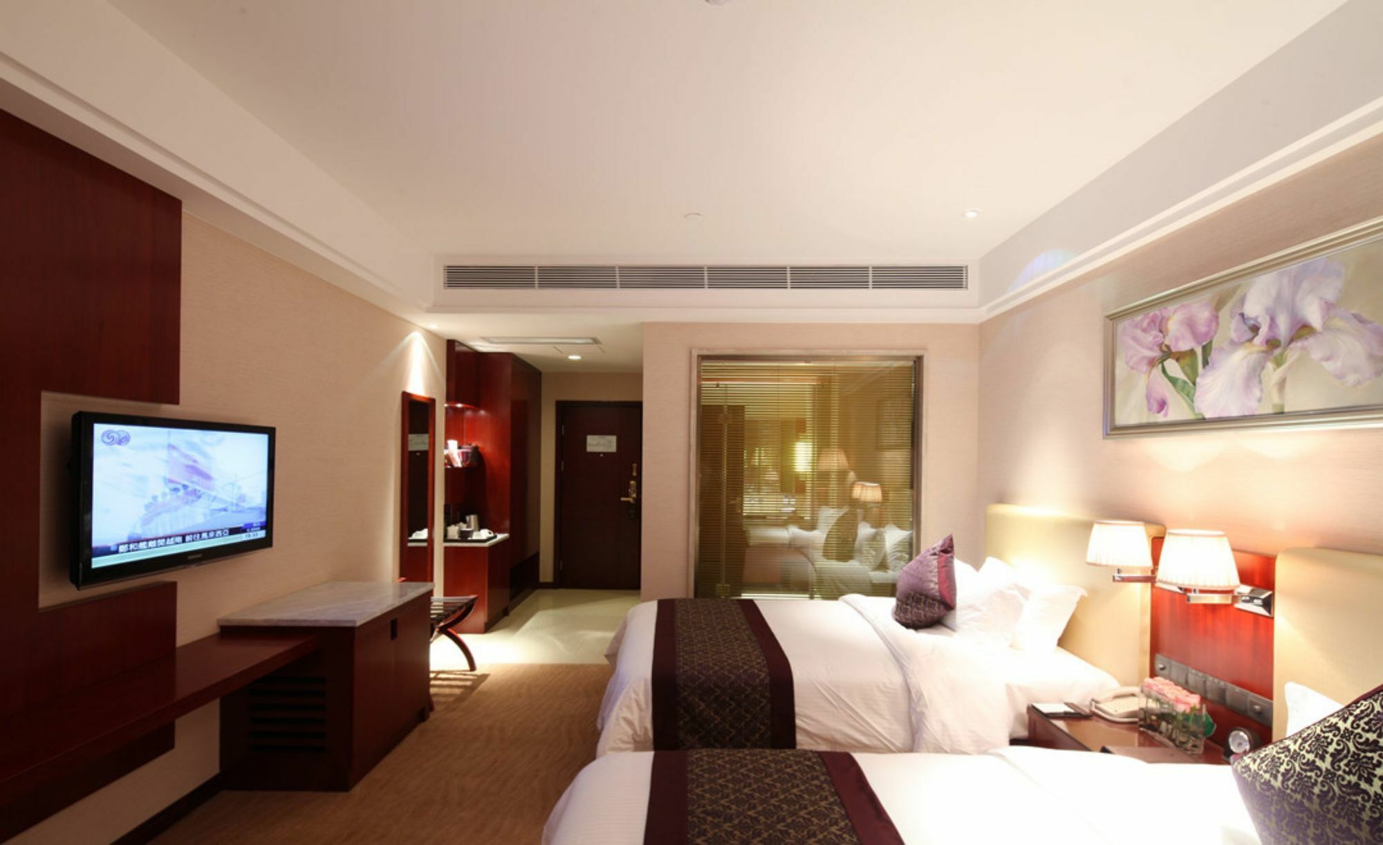 Wuhan Tianchimel Hotel Екстериор снимка