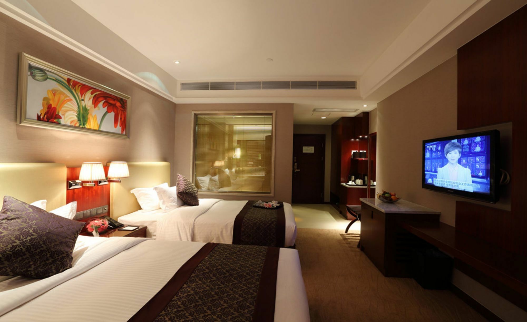 Wuhan Tianchimel Hotel Екстериор снимка